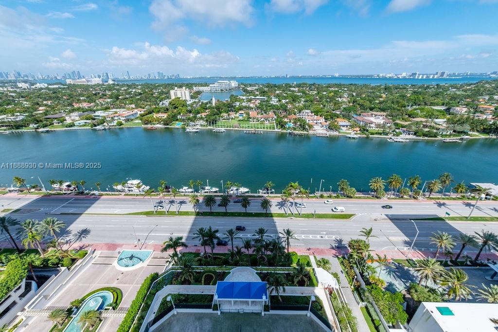 4779 Collins Avenue, Unit 2206 Miami Beach, FL 33140 - Photo 19 of 44