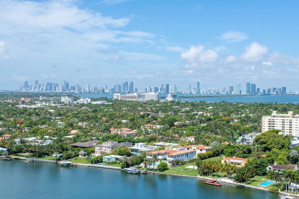 4779 Collins Avenue, Unit 2206 Miami Beach, FL 33140 - Photo 34 of 44