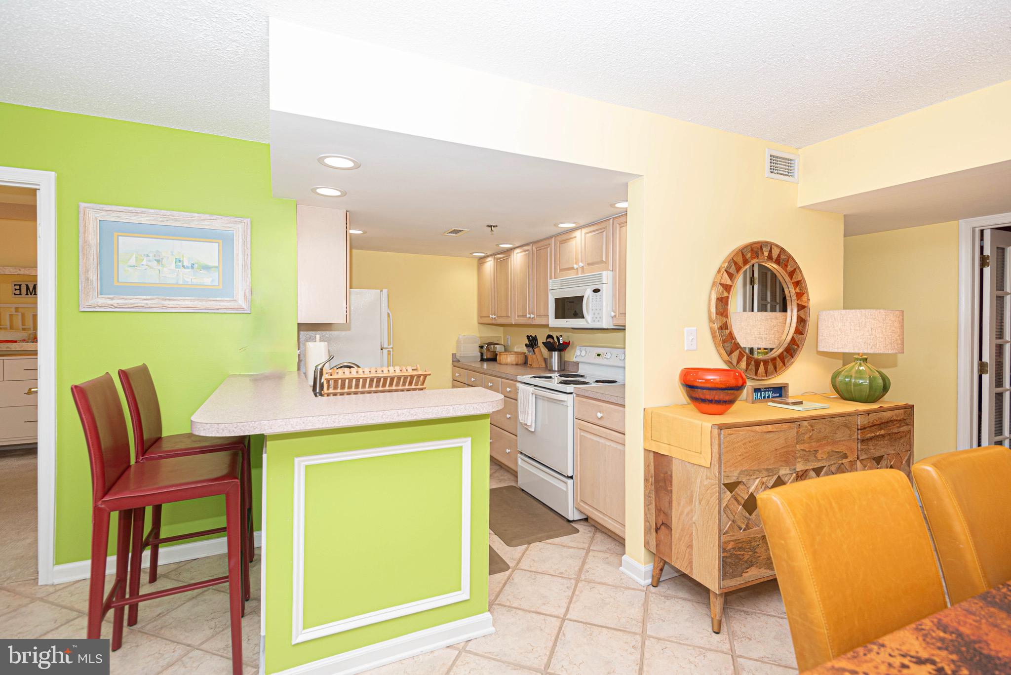 407 Harbour House, Unit 407 Bethany Beach, DE 19930 - Photo 13 of 54