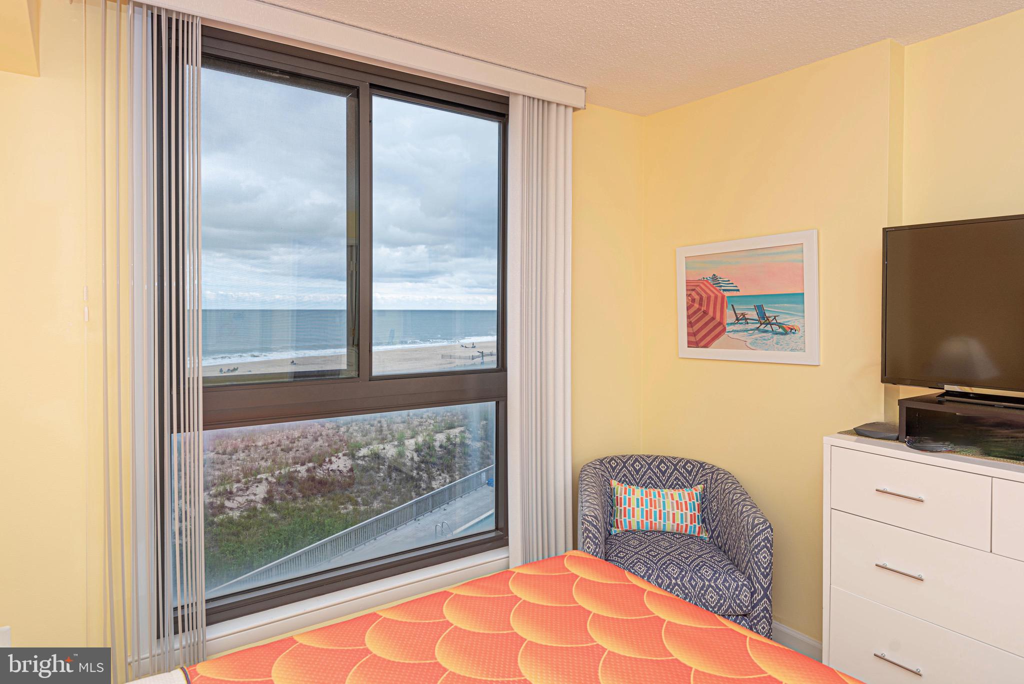 407 Harbour House, Unit 407 Bethany Beach, DE 19930 - Photo 21 of 54