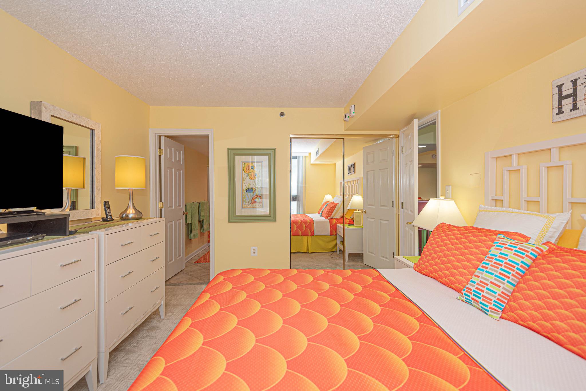 407 Harbour House, Unit 407 Bethany Beach, DE 19930 - Photo 24 of 54