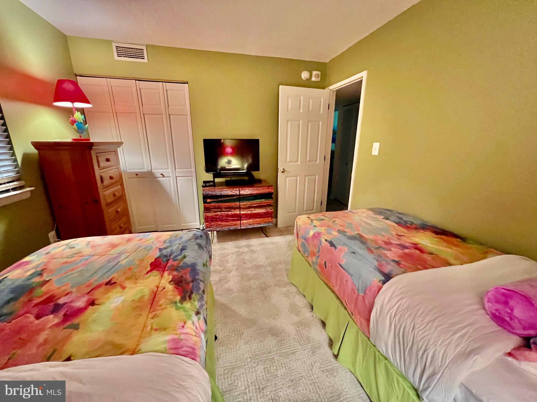 407 Harbour House, Unit 407 Bethany Beach, DE 19930 - Photo 30 of 54