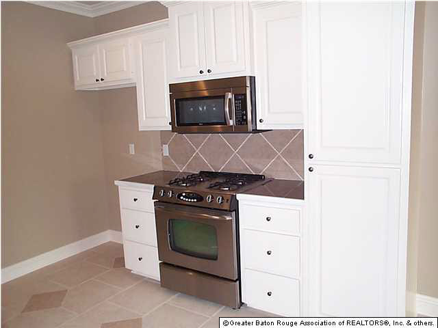 10930 Springtree Avenue Baton Rouge, LA 70810 - Photo 13 of 17 Gallery Image 13
