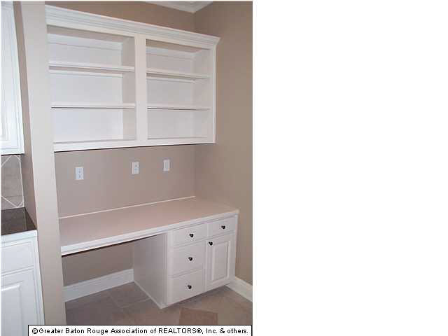 10930 Springtree Avenue Baton Rouge, LA 70810 - Photo 14 of 17 Gallery Image 14