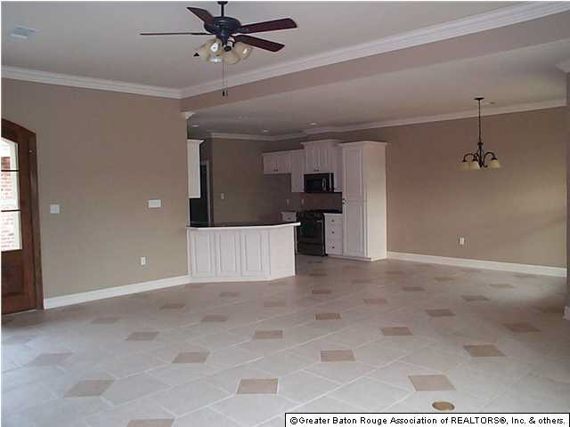 10930 Springtree Avenue Baton Rouge, LA 70810 - Photo 5 of 17 Gallery Image 5