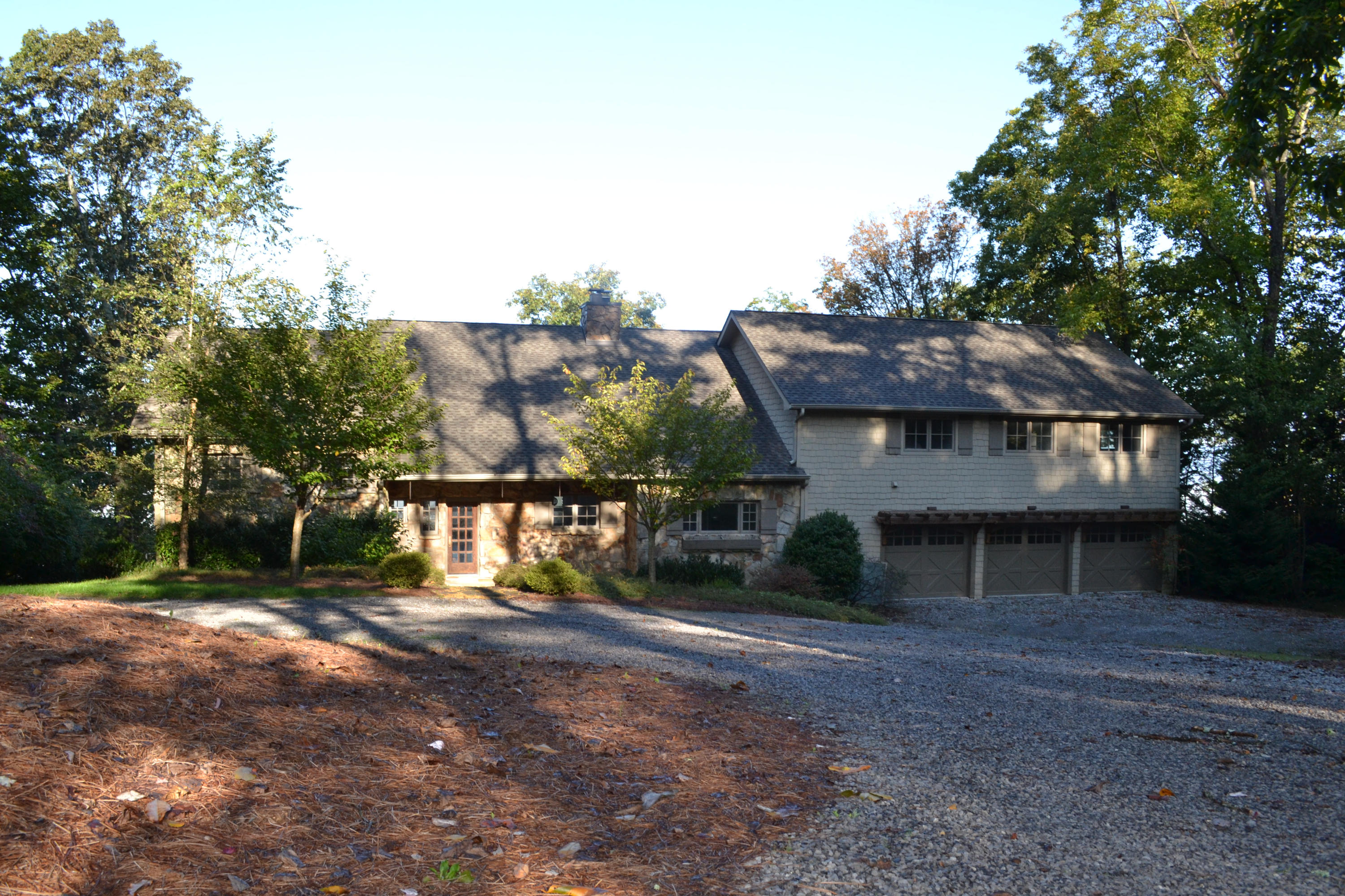 387 Apollo Road Lookout Mountain, GA 30750 - Photo 2 of 43 DSC_0572