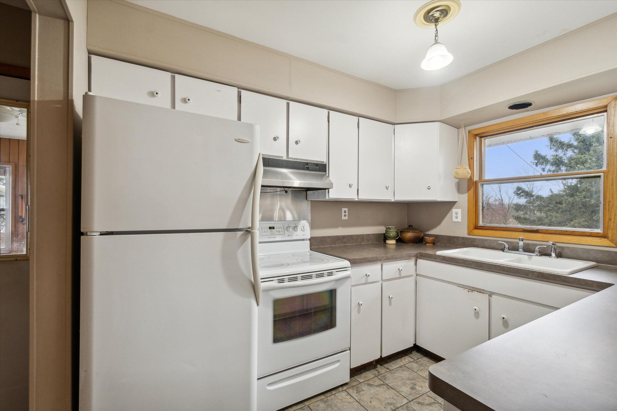 8375 County Farm Road Parma, MI 49269 - Photo 4 of 53 09-8375-County-Farm-Rd-Parma-MI-49269-Wi