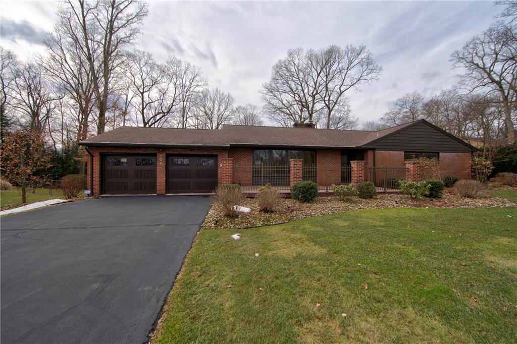 104 Woodridge Road Butler, PA 16001 - Photo 1 of 25 Gallery Image 1