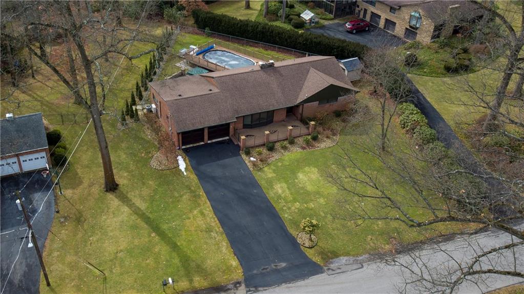 104 Woodridge Road Butler, PA 16001 - Photo 2 of 25 Gallery Image 2