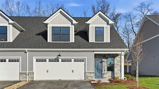 $548,165 | 1217 Autumn Wds Drive, Evans City, PA 16033