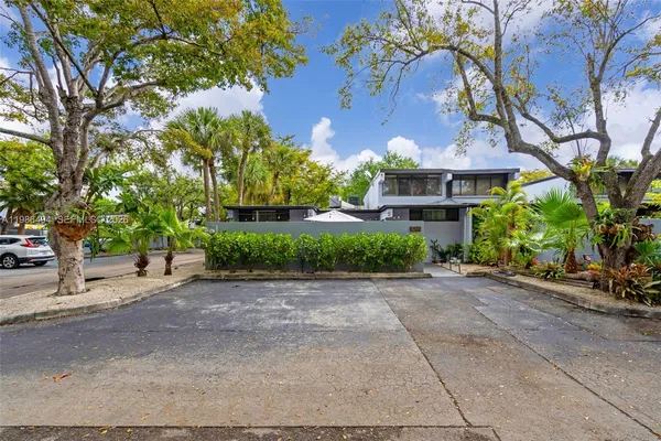 $429,000 | 16341 Wood Walk, Miami Lakes, FL 33014