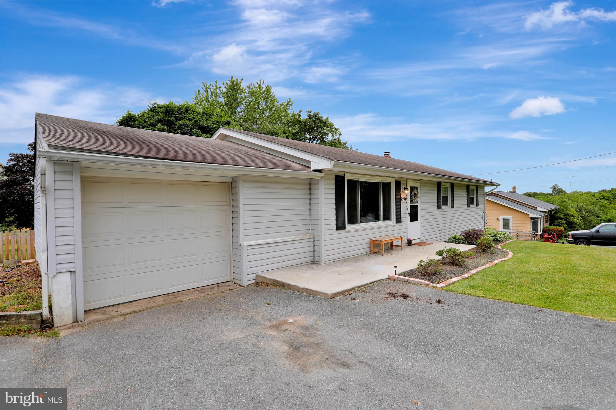 7728 McKaig Road Frederick, MD 21701 - Photo 3 of 35 Gallery Image 3