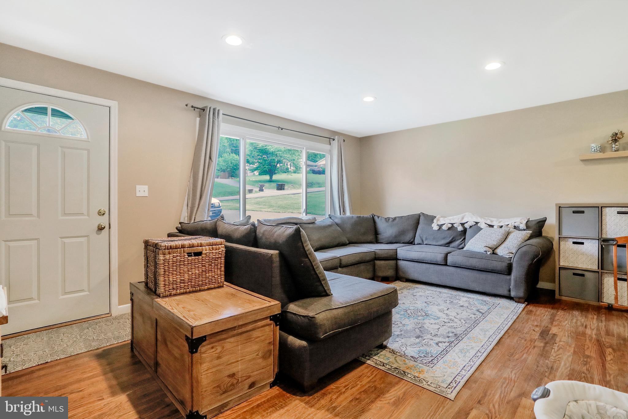 7728 McKaig Road Frederick, MD 21701 - Photo 4 of 35 Gallery Image 4