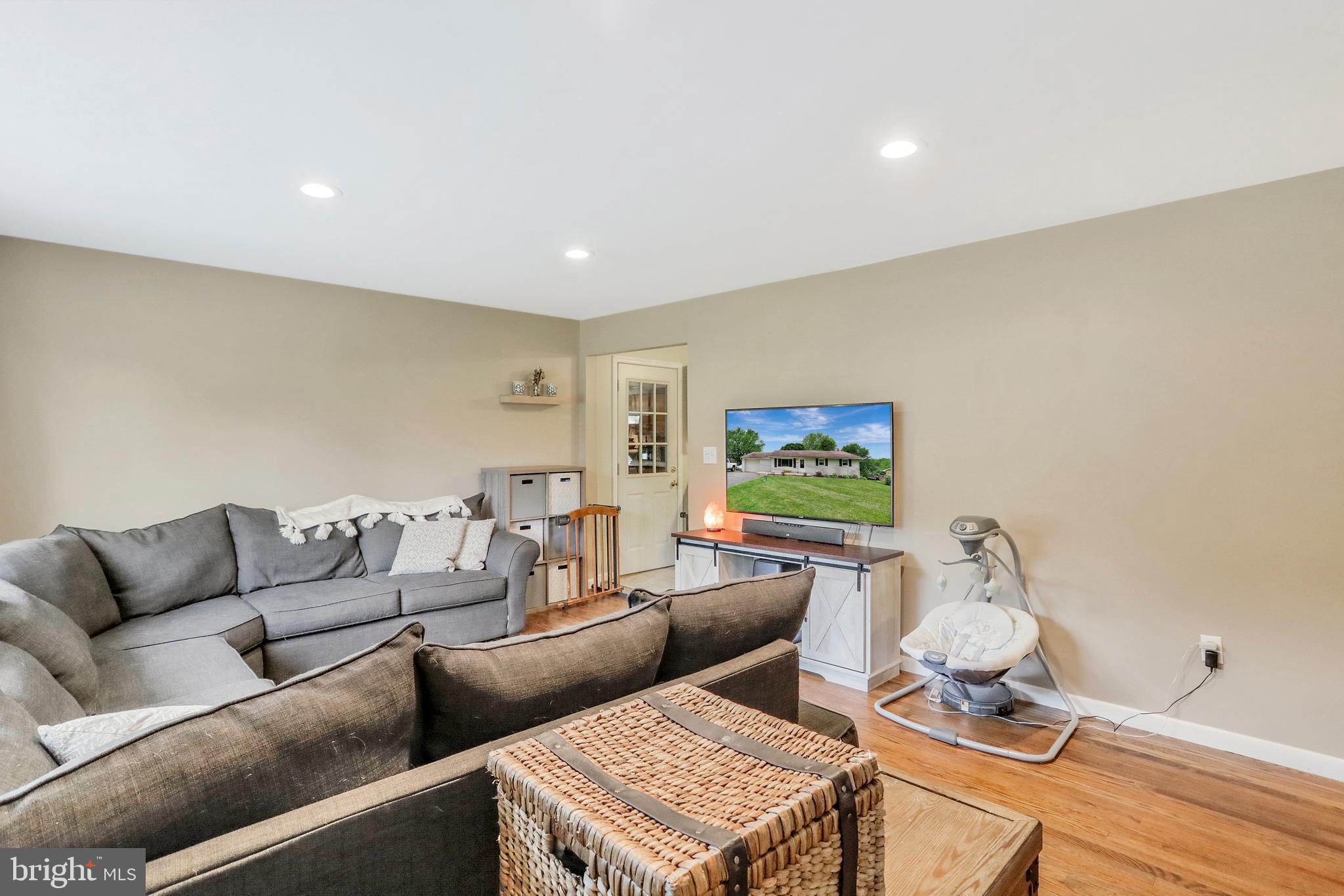 7728 McKaig Road Frederick, MD 21701 - Photo 6 of 35 Gallery Image 6
