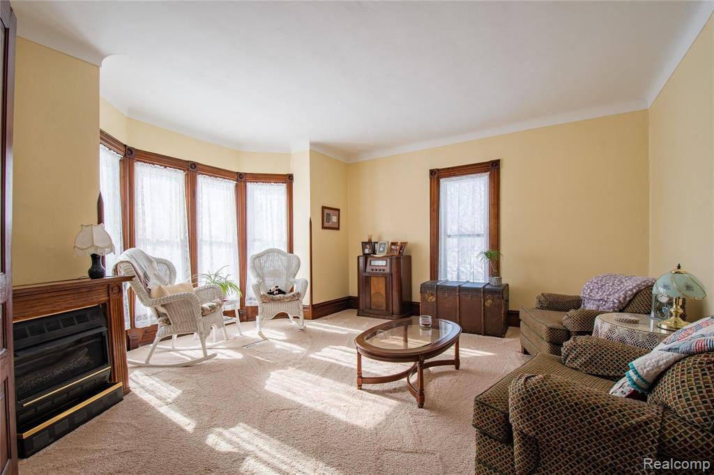 6005 North Fowlerville Road Fowlerville, MI 48836 - Photo 15 of 49