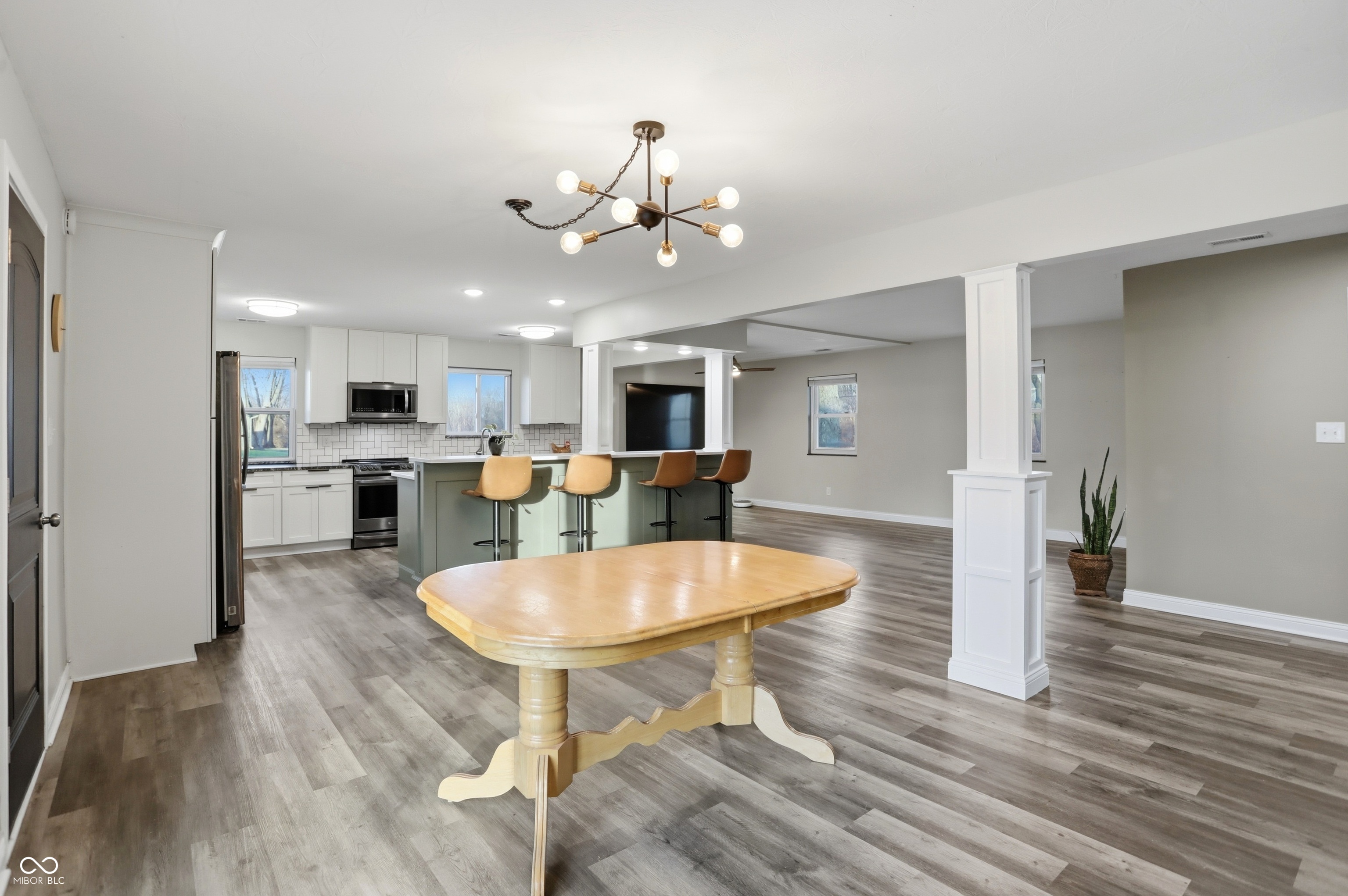 5359 West Olive Branch Road Greenwood, IN 46143 - Photo 14 of 55