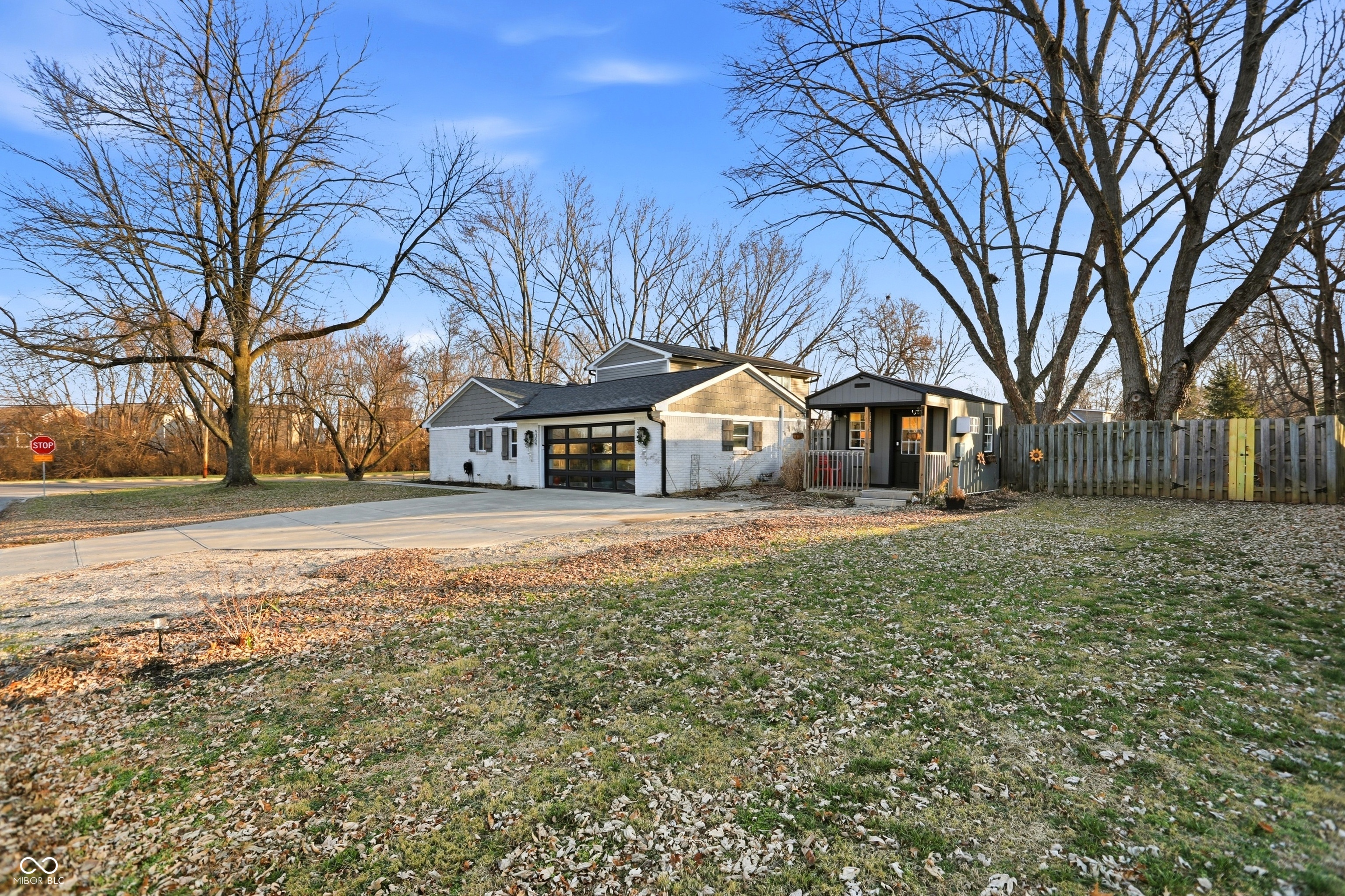 5359 West Olive Branch Road Greenwood, IN 46143 - Photo 5 of 55