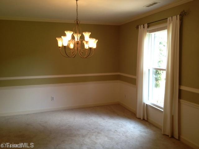 605 Barkworth Road Clemmons, NC 27012 - Photo 9 of 10 Dining Room.