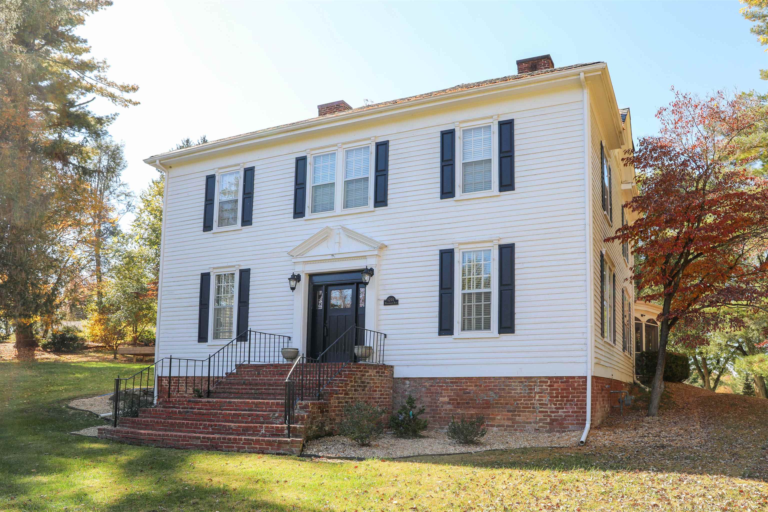 1201 Meadowbrook Road Waynesboro, VA 22980 - Photo 1 of 75 Gallery Image 1