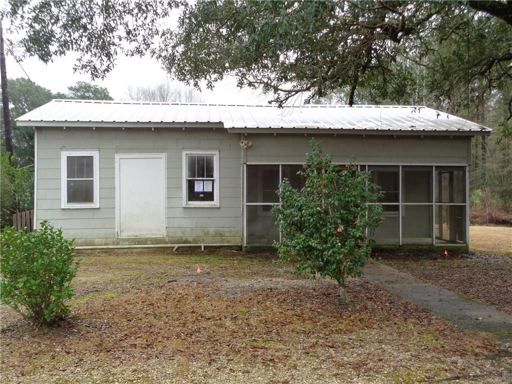 20532 Mitch Road Bogalusa, LA 70427 - Photo 1 of 12 Gallery Image 1