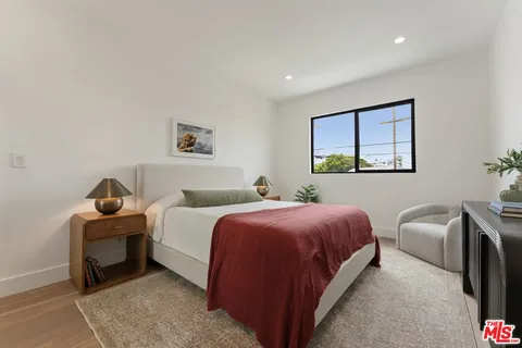$4,995,000 | 1706 Abbot Kinney Boulevard, Venice, CA 90291
