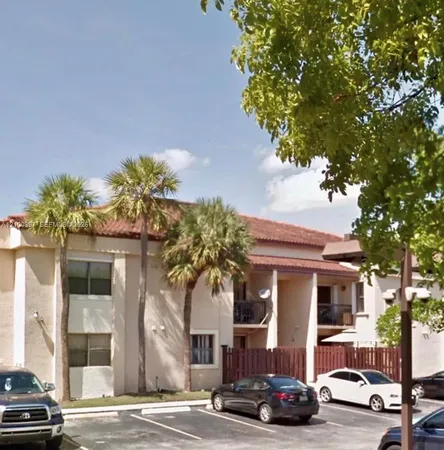 $2,500 | 690 West Park Drive, Unit 1072, Miami, FL 33172