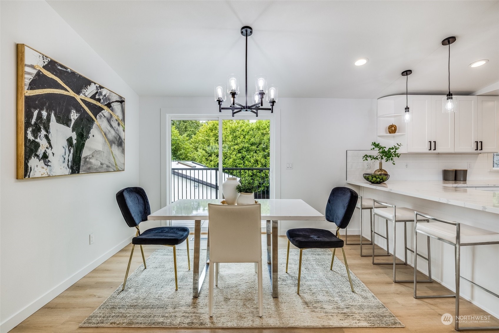 11862 Southeast 157th Place Renton, WA 98058 - Photo 12 of 38 Gallery Image 12