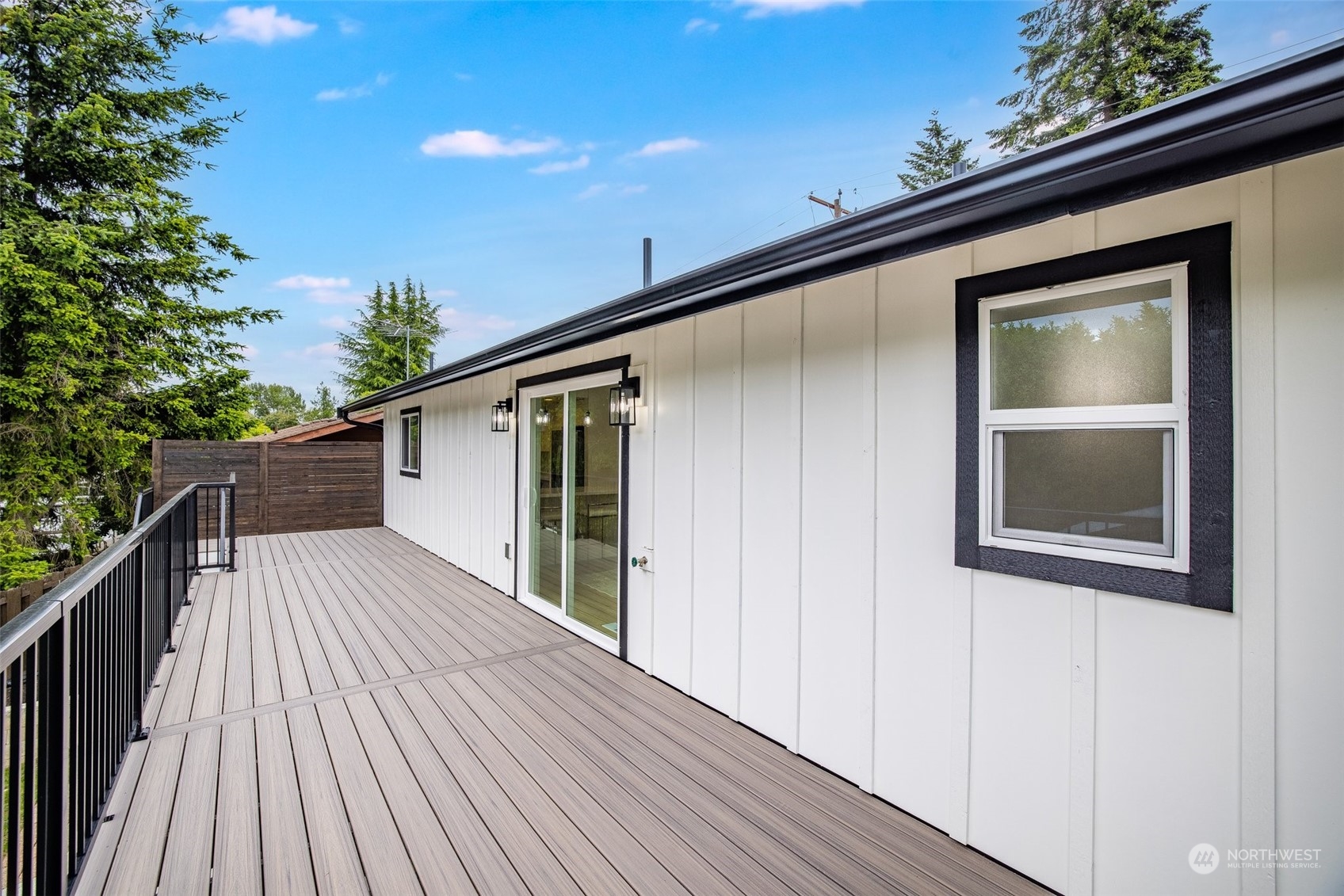 11862 Southeast 157th Place Renton, WA 98058 - Photo 16 of 38 Gallery Image 16