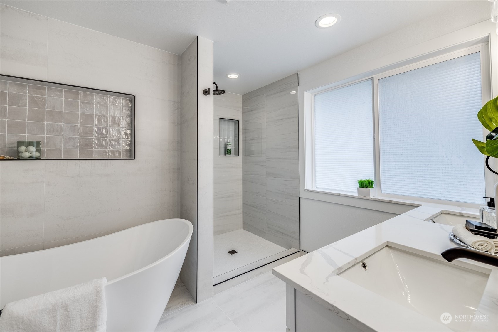 11862 Southeast 157th Place Renton, WA 98058 - Photo 18 of 38 Gallery Image 18