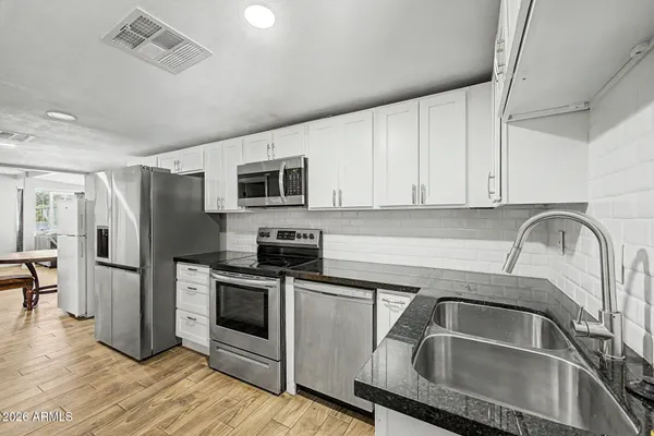 $375,000 | 8215 East 6th Avenue, Mesa, AZ 85208