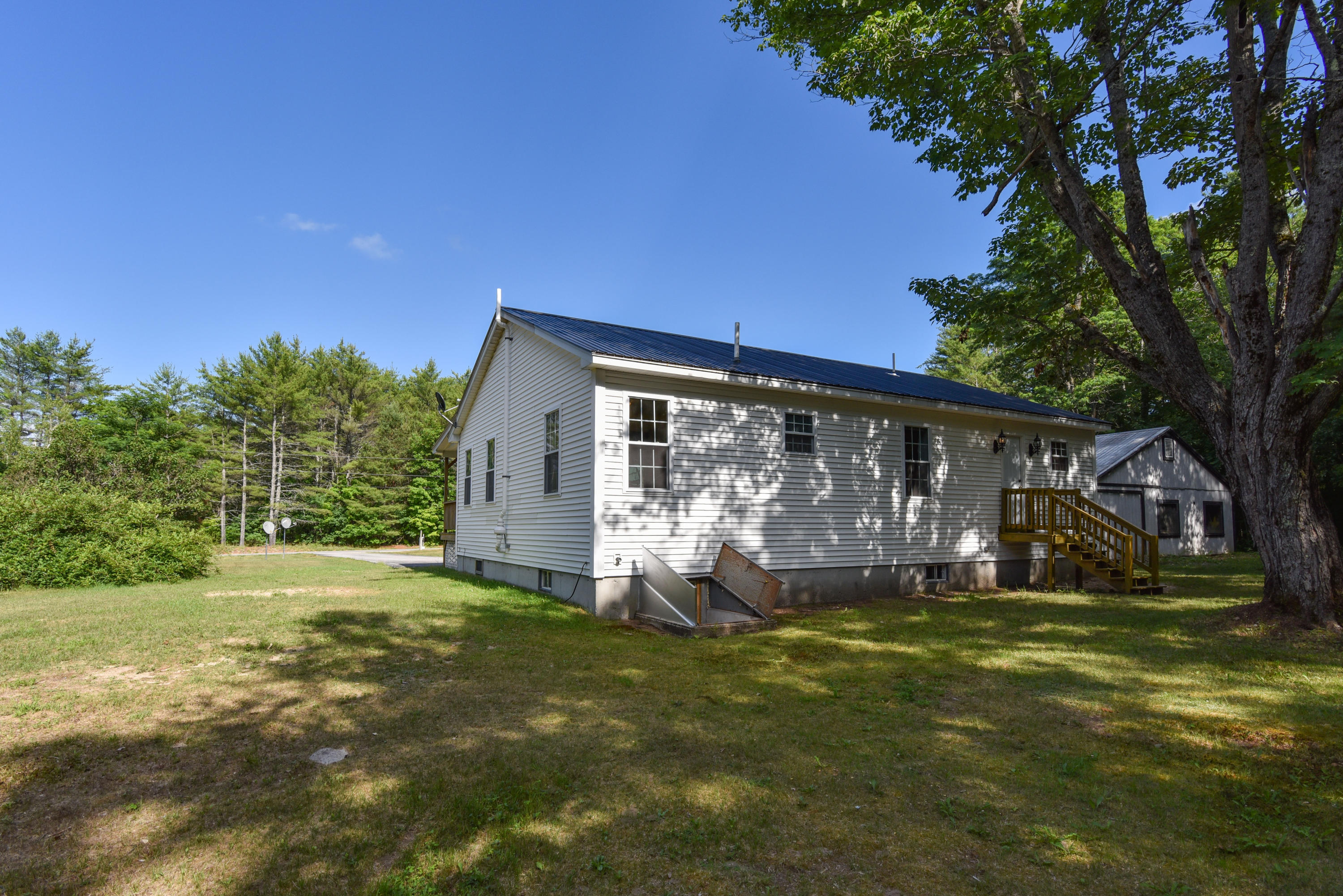 306 Bridgton Road East Baldwin, ME 04024 - Photo 3 of 31 Baldwin-1835