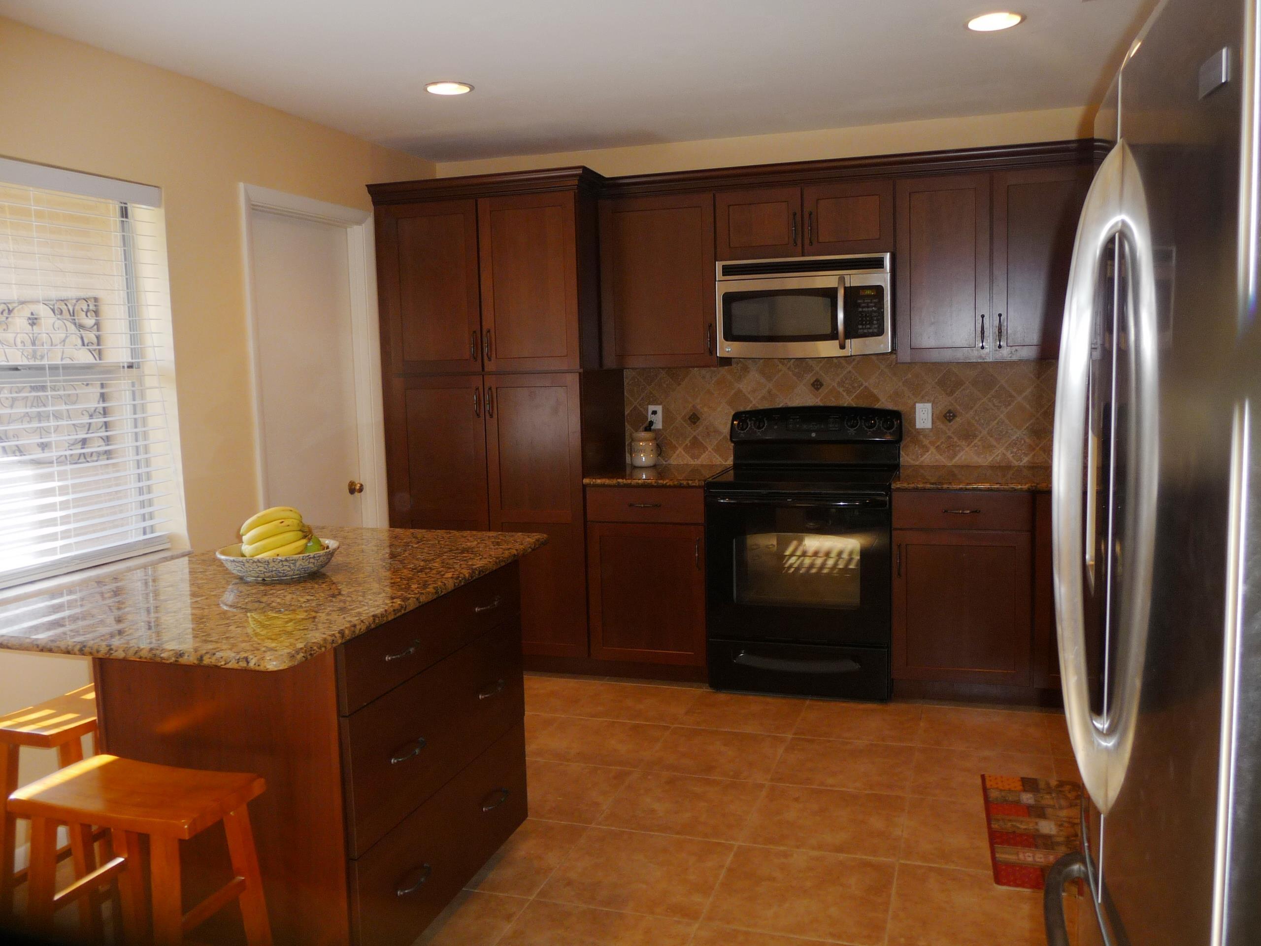 120 Raintree Trail Jupiter, FL 33458 - Photo 4 of 28 Kitchen