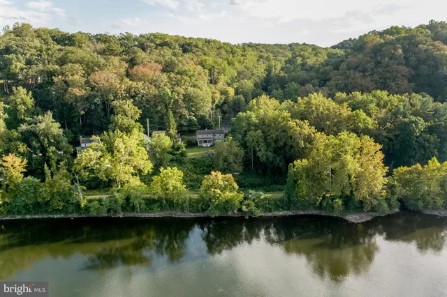 $1,250,000 | 3596 River Road, Lumberville, PA 18933