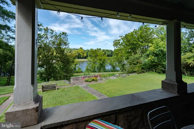 $1,250,000 | 3596 River Road, Lumberville, PA 18933