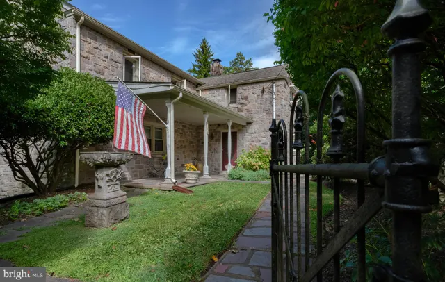 $1,250,000 | 3596 River Road, Lumberville, PA 18933