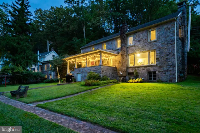 $1,250,000 | 3596 River Road, Lumberville, PA 18933