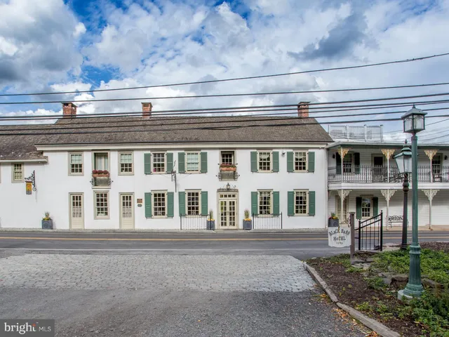 $1,250,000 | 3596 River Road, Lumberville, PA 18933