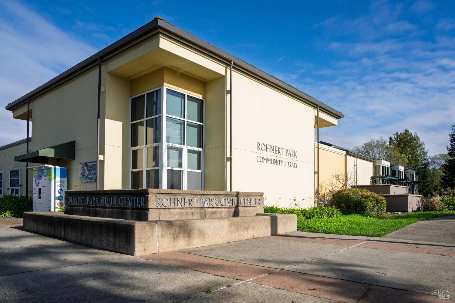 8633 Lancaster Drive Rohnert Park, CA 94928 - Photo 55 of 66 a front view of a house with a yard