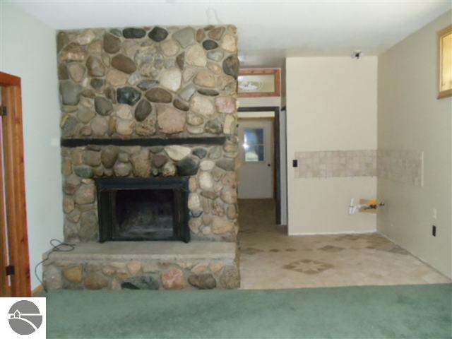 5816 Gunn Road Benzonia, MI 49616 - Photo 13 of 15 1720113-12.JPG