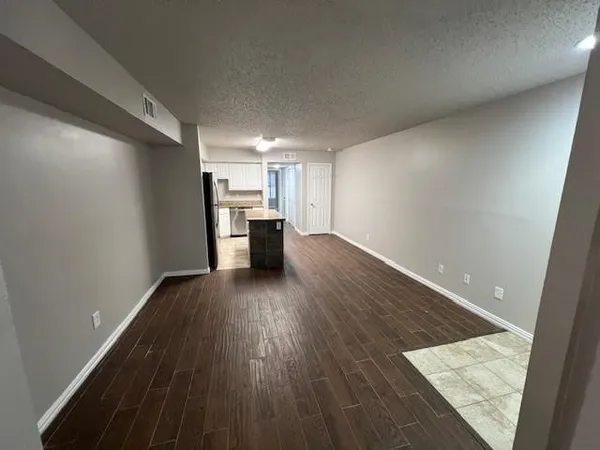 $1,275 | 1140 Marina Bay Drive, Unit 108A, Kemah, TX 77565