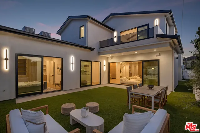 $3,695,000 | 3910 McLaughlin Avenue, Los Angeles, CA 90066