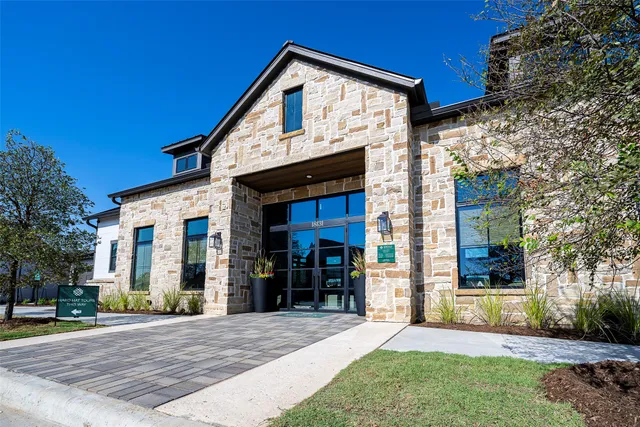 $2,515 | 18110 Bluegrass Park Lane, Cypress, TX 77429