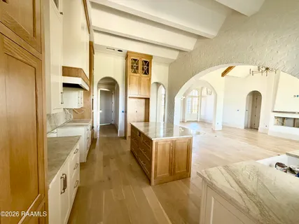 $840,720 | 201 Sabal Bnd Drive, Youngsville, LA 70592