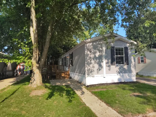 $66,900 | 3907 Vail Avenue Northwest, Grand Rapids, MI 49544