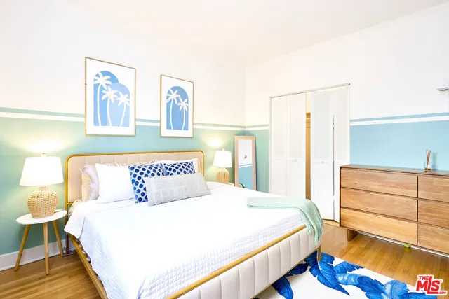 $2,649,000 | 818 Palms Boulevard, Venice, CA 90291