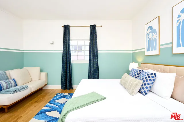 $2,649,000 | 818 Palms Boulevard, Venice, CA 90291