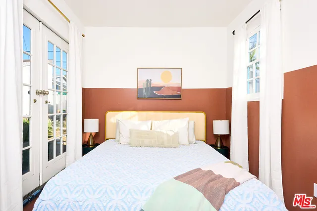 $2,649,000 | 818 Palms Boulevard, Venice, CA 90291