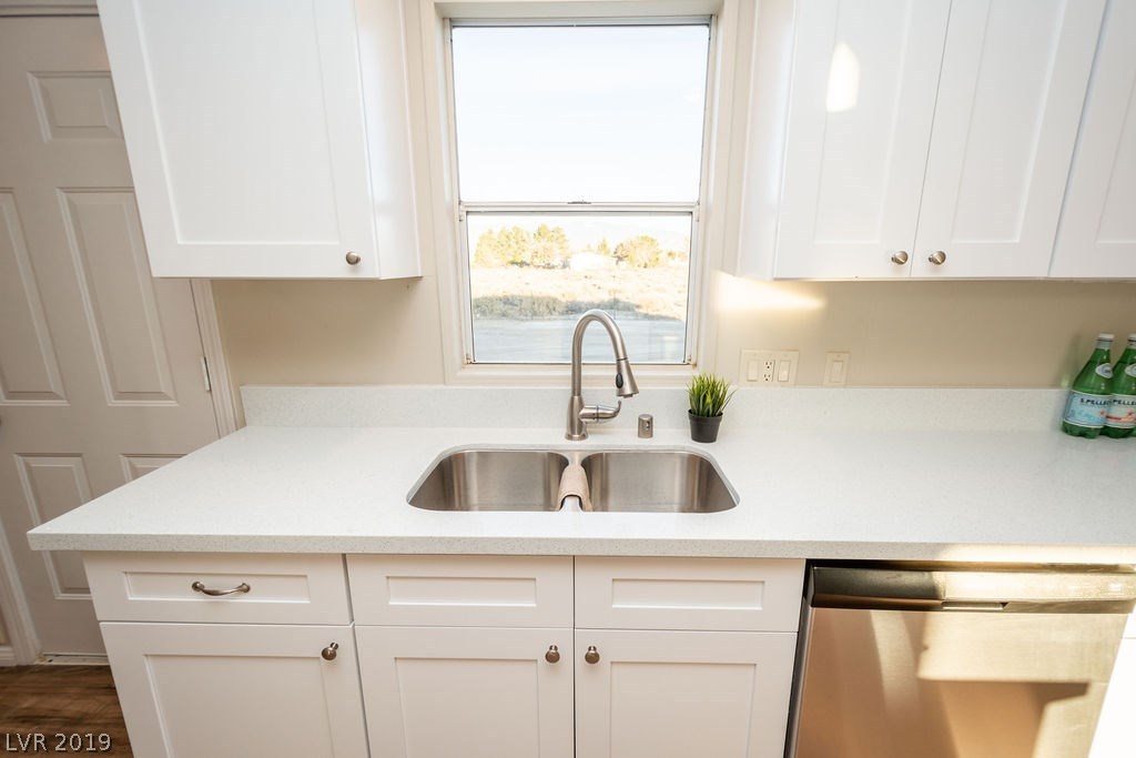 2281 West Quail Run Road Pahrump, NV 89060 - Photo 19 of 30 Gallery Image 19
