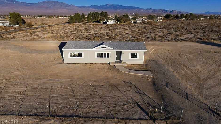 2281 West Quail Run Road Pahrump, NV 89060 - Photo 2 of 30 Gallery Image 2