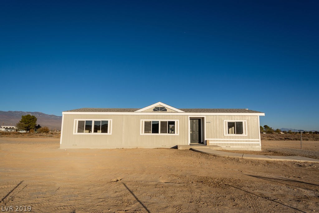 2281 West Quail Run Road Pahrump, NV 89060 - Photo 4 of 30 Gallery Image 4